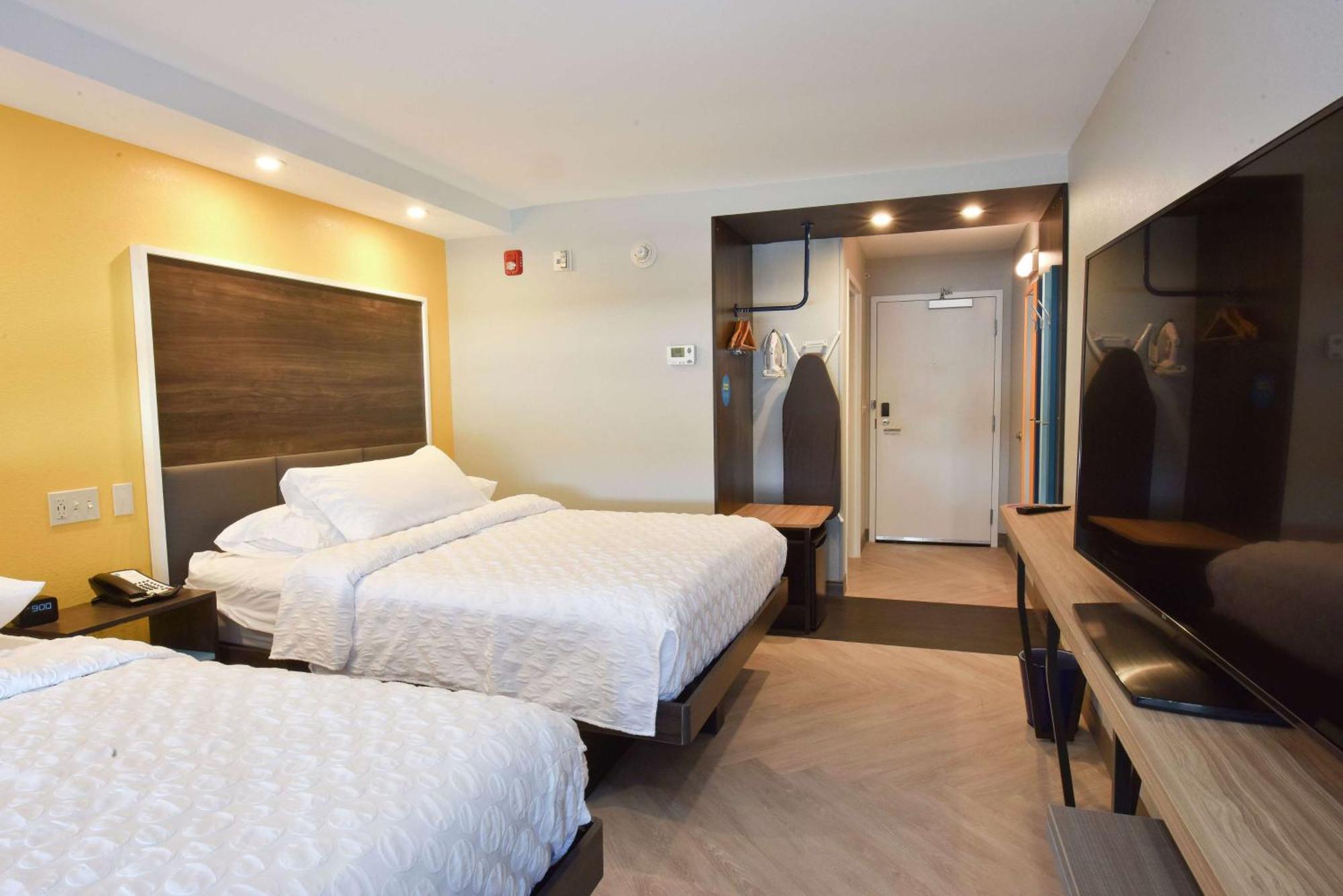 Hotel Tru By Hilton Lawrence Exterior foto